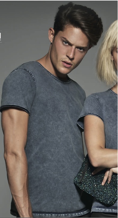 NEWS | T-shirt effetto Jeans