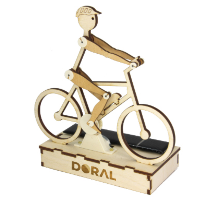 Ciclista di legno in kit da montare con  movimento ad energia solare , personalizzabile.